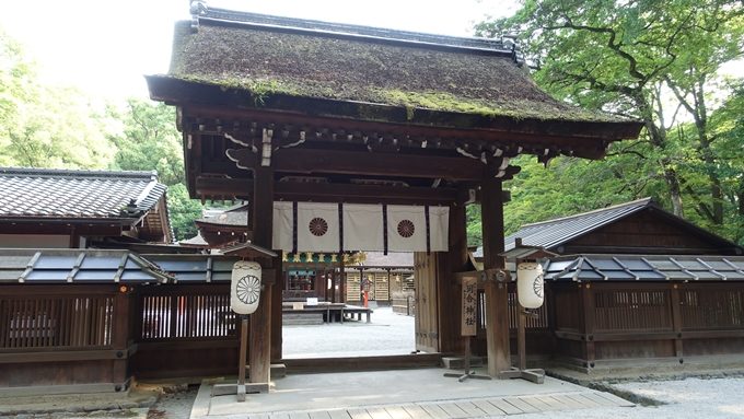 河合神社　中門