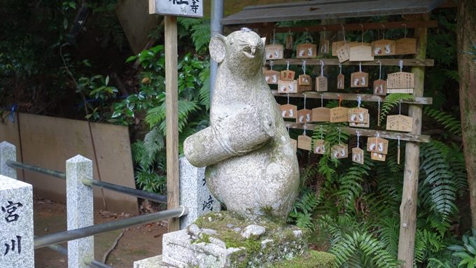 大豊神社　狛ネズミNo2