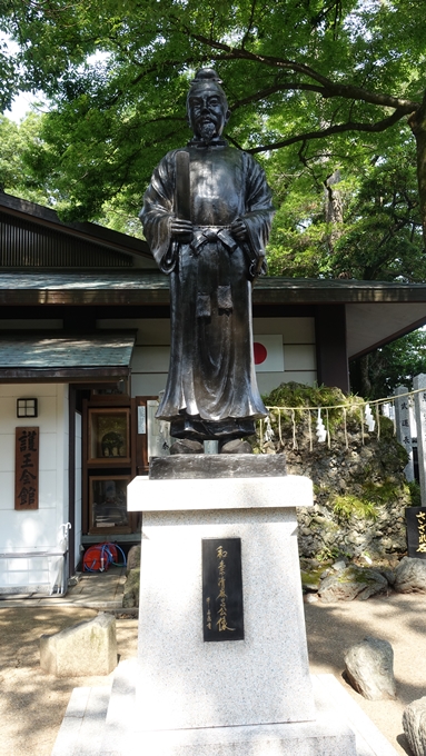 護王神社　和気清麻呂公銅像