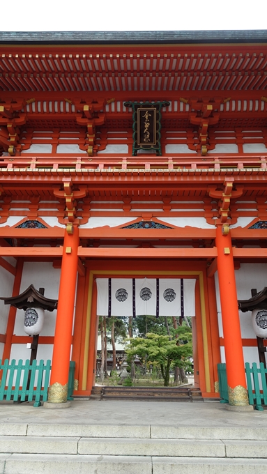 今宮神社　正面入り口