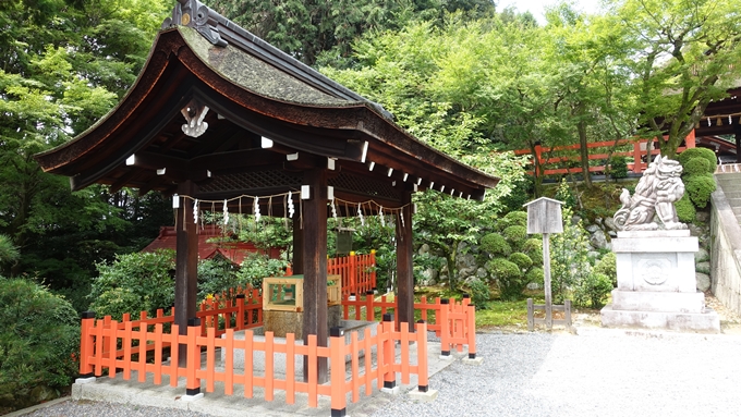 建勲神社　手水舎