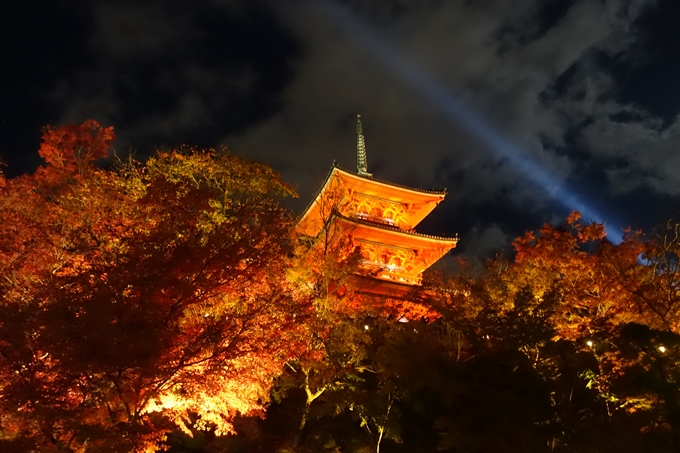 京都紅葉速報2018　その24　清水寺_ライトアップ　No43