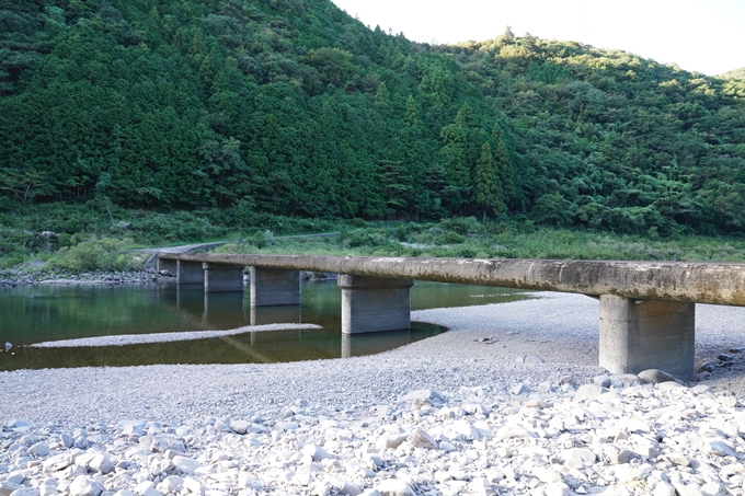 高知県_茅吹手沈下橋　No9